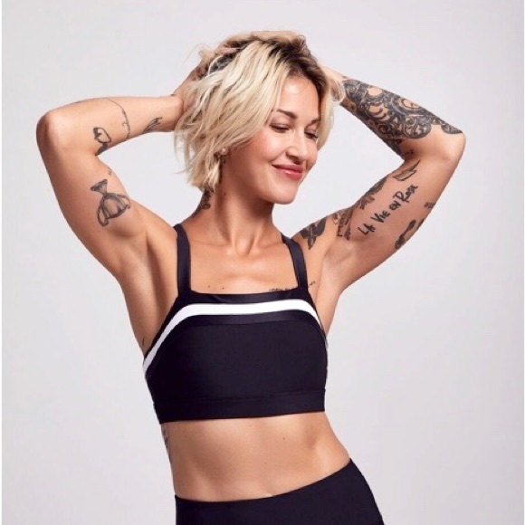 SOUL by SoulCycle With the Band Sports Bra Tuxedo Stripe Sports Bra Size Small - Picture 5 of 6